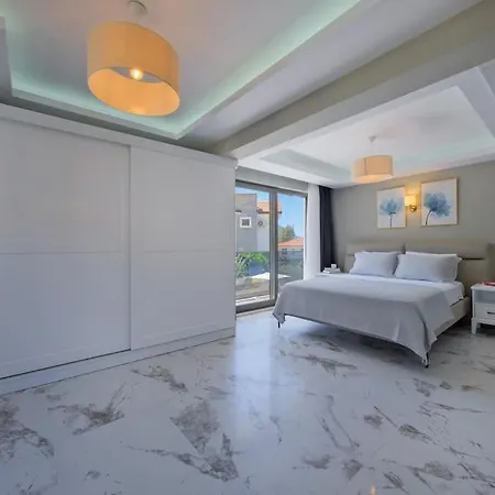 Villa Milagro, Doganin Icinde Hisaronu' Ne Yakin