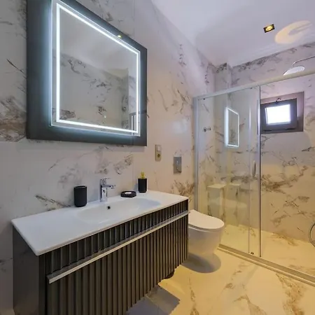 Villa Milagro, Doganin Icinde Hisaronu' Ne Yakin *