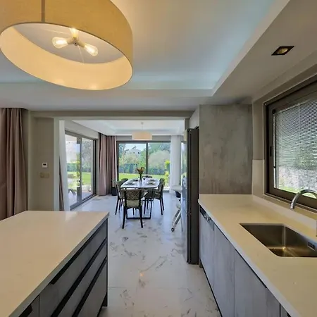 Villa Milagro, Doganin Icinde Hisaronu' Ne Yakin