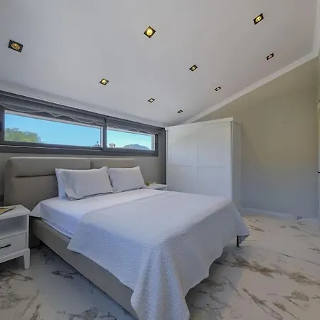 Milagro, Doganin Icinde Hisaronu' Ne Yakin Villa *